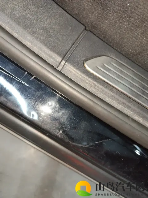 20万出头，圆梦保时捷Cayenne，体验经典豪华SUV-1