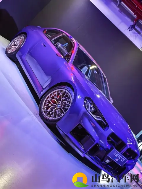 艹逼app：智能养车新纪元,你的爱车管家已上线-1