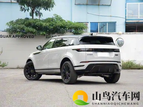26款路虎中型SUV上市!售价亲民,外观很豪华,搭载20T轻混+四驱-2