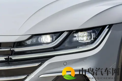 大众CC猎装车：330TSI与380TSI有何差异？-1