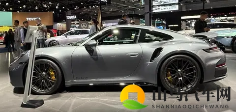 保时捷：新款轿跑登陆中国市场，这才叫“硬实力”！-2