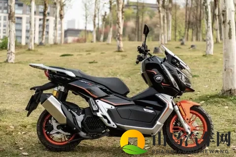 别等13年报废传言了!2025私家车报废全攻略:3步走完 补贴最高2万-2