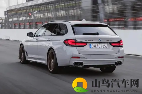 B5 GT：史上最强的旅行车之一！-1