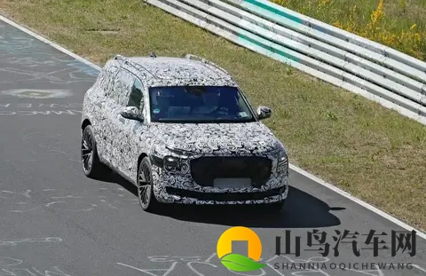 奥迪SQ9谍照曝光！2026年发布，性能猛兽即将来袭-2