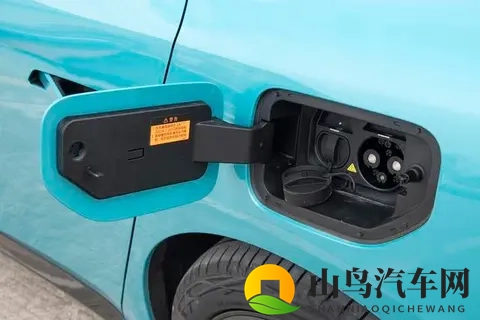 全系标配激光雷达，这款轿跑预售1499万起，会成爆款吗？-1