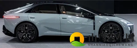 东京车展全新概念卡罗拉亮相，量产版能留住多少设计锋芒？-1