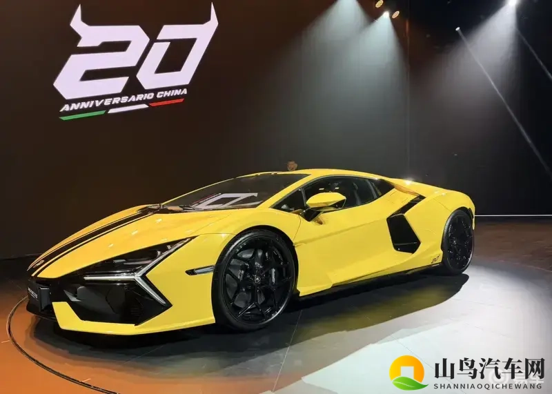 全球仅一台！兰博基尼Revuelto二十周年纪念版亮相-1