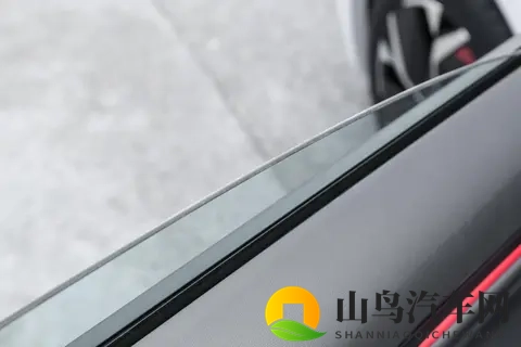 展现美系力量感,搭载20T混动系统的福特蒙迪欧ST-Line运动版-2