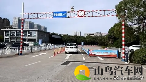 11月1日起推行 国产小客车新车上牌足不出户就能办-3