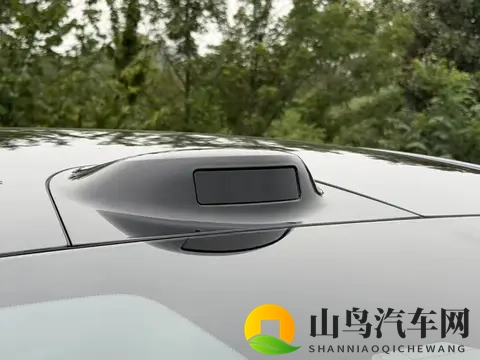 不到14万可买，标配百万底盘+激光雷达，这台央企新车太炸裂了！-2