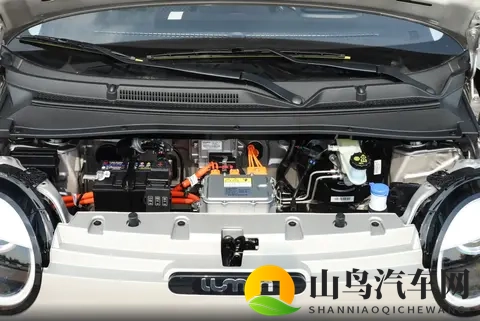 26款长安Lumin上市，5万出头配宁德时代电池，上下班代步可以考虑-2