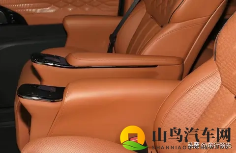 新车2499万起，传祺向往M8宗师搭配20T混动系统，续航超1000km-2