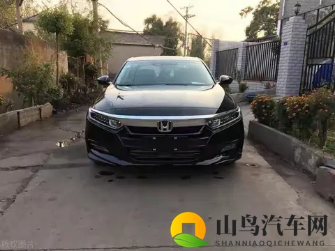 燃油车会被淘汰吗？假期去跑一趟高速，你也许就清楚了！-1