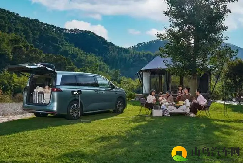 218km纯电+激光雷达加持,比亚迪夏逆袭MPV战场?-1