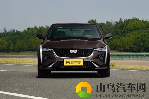 2023款凯迪拉克CT4：车型配置对比与选买建议-3
