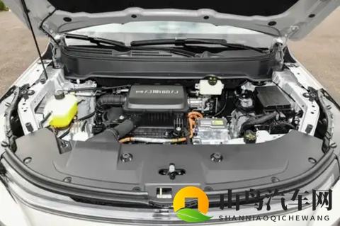 当“精打细算”奶爸遇上称职搭档：蓝电E5 PLUS如何打动我们全家？-1