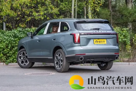 家里选 7 座 SUV，这款新车能让人满意，驾驶顺手、乘坐舒适-2