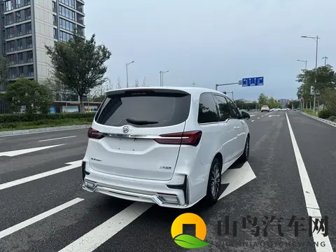 美国电影截了一小段：片段截取自美国大片-2