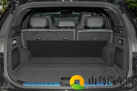 周末试驾星纪元 ET：一辆让全家都心动的家庭座驾-1