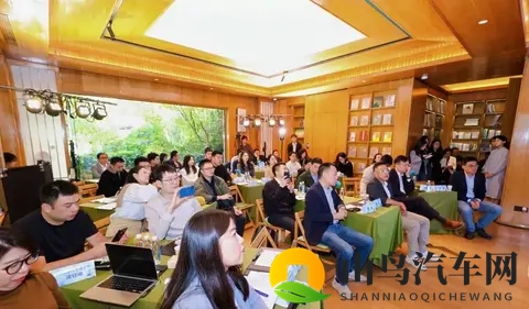 智能驾驶转型关键：从炫技竞赛到安全耐力赛-2