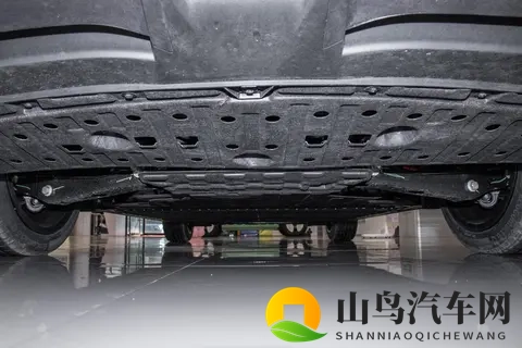 15万级新能源轿跑新标杆!深蓝L06实车体验,好开好看又好用-2