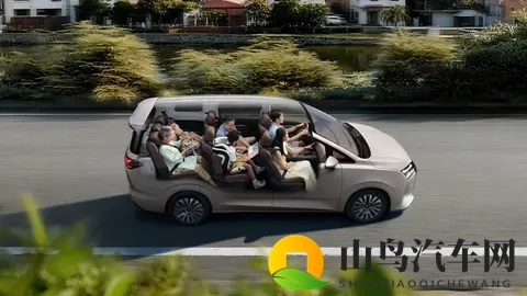 五菱星光730正式上市，配置与价格解析-1