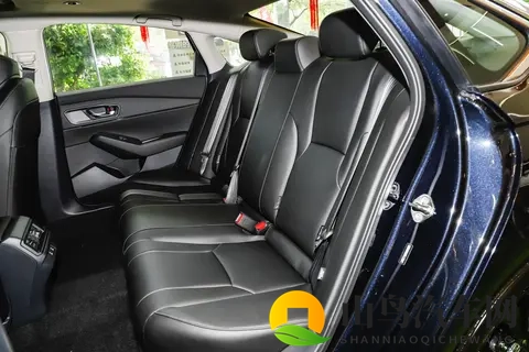 本田打起“价格战”！雅阁降至1198万起，一个月卖出13230台-2