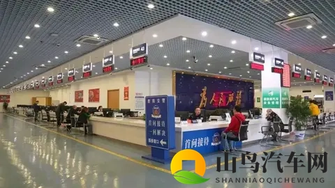 副驾驶没人扣3分？超速全部改扣6分？交警部门回应-2