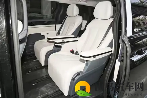 2068万元起售，比亚迪夏顶配增激光雷达，版图拓展未来！-1