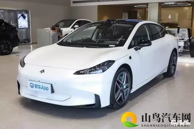 谢俞上课夹震蛋高潮：谢俞课堂意外行为引发热议-1