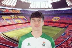 世体：对阵桑坦德，巴萨将近距离考察对方18岁左后卫萨利纳斯