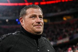 法尔克：拜仁最迟年底前决定埃贝尔未来，目前续约的趋势很明显