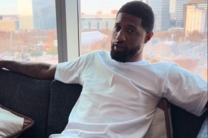 乔治：希望夏天再去中国 听说中国有很漂亮的高尔夫球场 想去看看