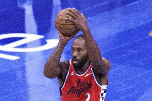 机器人有电就很稳！小卡连续22场20+ 追平猛龙时期的个人最长纪录