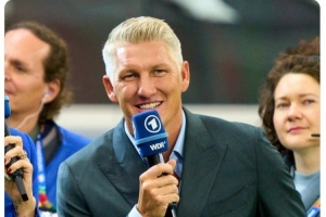 施魏因施泰格宣布与电视台续约至2028年，将参与世界杯解说工作