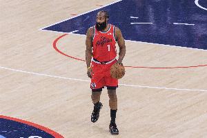 船记：哈登被交易一事中没有不愉快 他是快船出色的公众形象代表