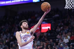 两双到手！切特12中7拿到16分10板 正负值+21