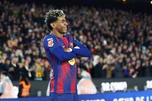 专心踢球！每体：结合一些细节，亚马尔正在主动降低曝光率