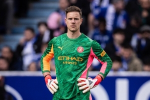 赫罗纳官方：特尔施特根已成功接受手术，归期取决于其恢复情况