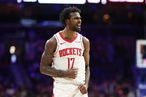 绝对功臣！伊森26分8板1助3断&得分全队最高 关键两个篮板锁胜局