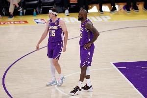 东契奇SGA缺阵&杰伦威复出！ESPN预测胜率：湖人33.2% 雷霆66.8%